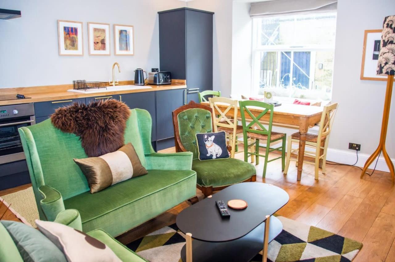 Unique 2 Bed In The Heart Of Bath With Parking 아파트 외부 사진
