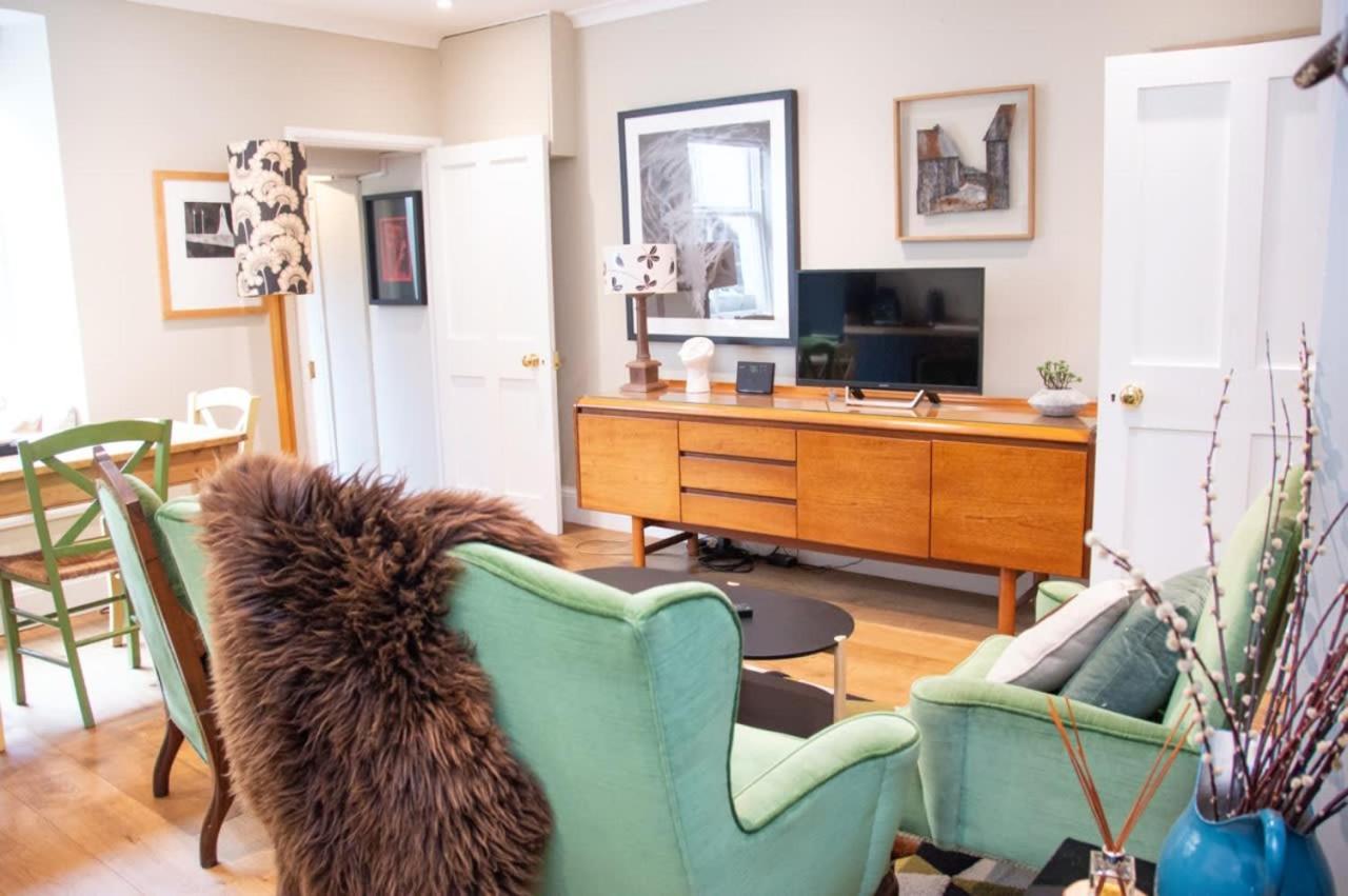 Unique 2 Bed In The Heart Of Bath With Parking 아파트 외부 사진