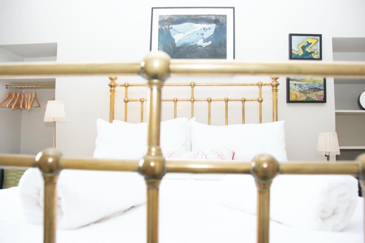 Unique 2 Bed In The Heart Of Bath With Parking 아파트 외부 사진