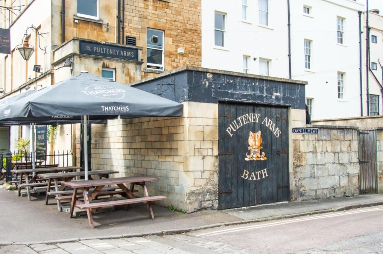 Unique 2 Bed In The Heart Of Bath With Parking 아파트 외부 사진